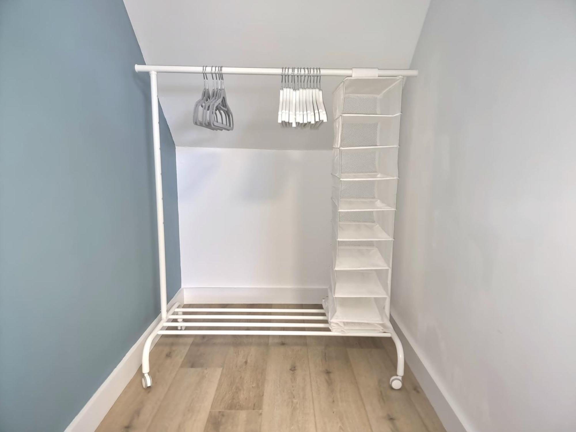 Hébergement de vacances Spacious Town House - Centre, Free Parking, Sleeps 6, High-speed Wifi, En-suite, Great Location, A45, A46, Jlr, Nec, Airport, Warwick & Stratford Upon Avon - Fernwood - Your Away From Home! *